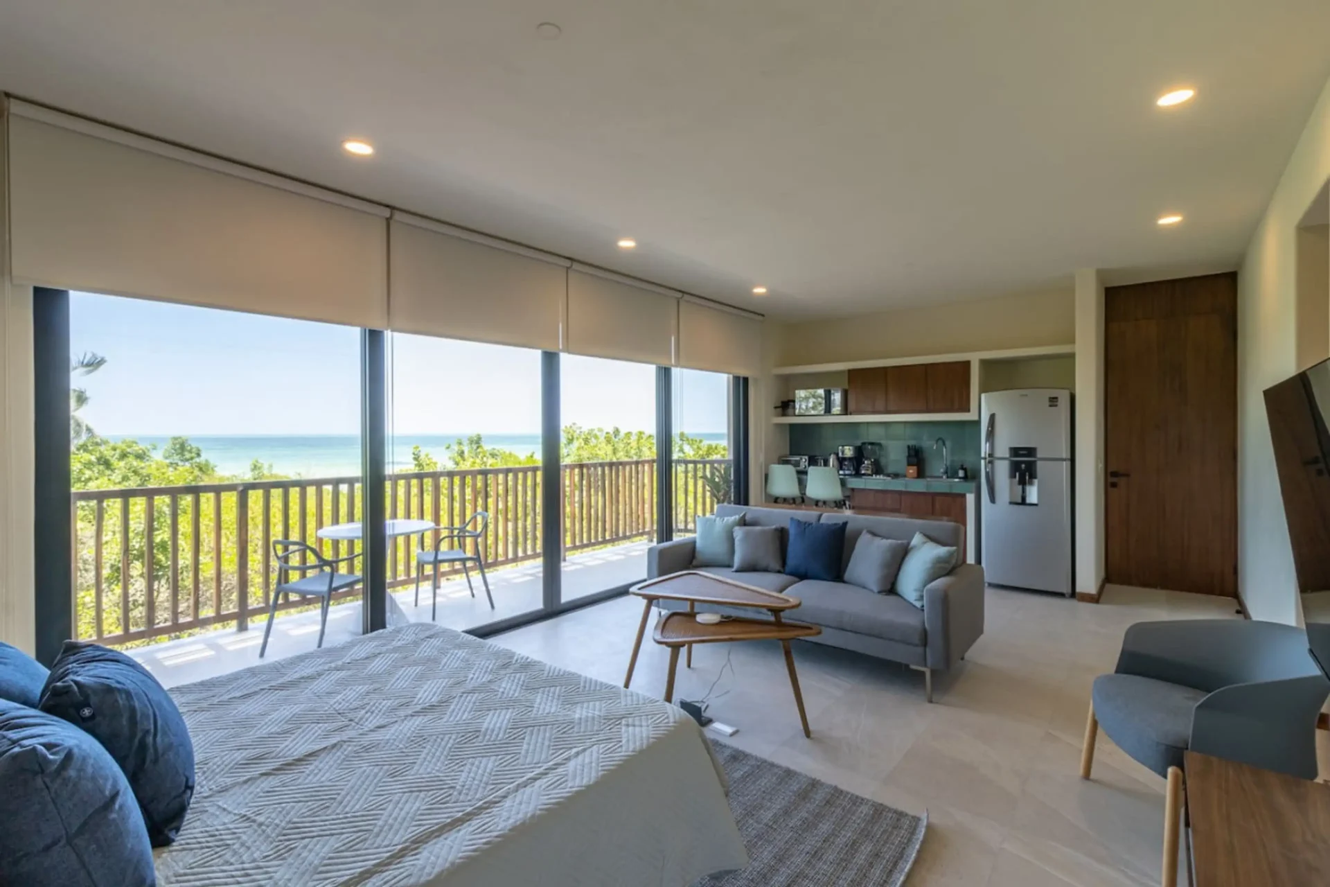 Ocean View Loft Ideal for Sunset Lovers - C102 gallery 4