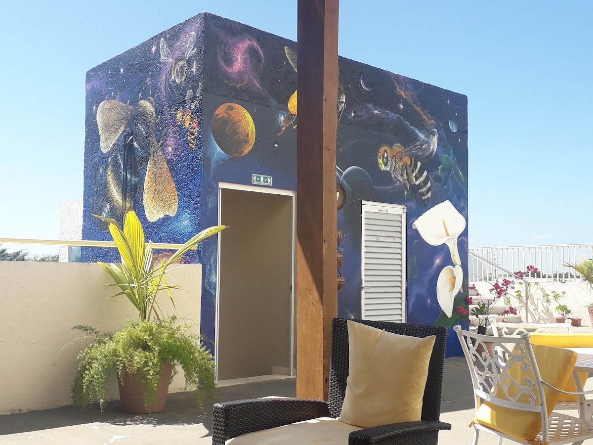 12 BEES HOTEL gallery 7