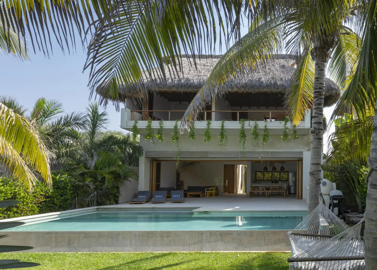 Casa XEE - La Flia Beach House Luxury gallery 7