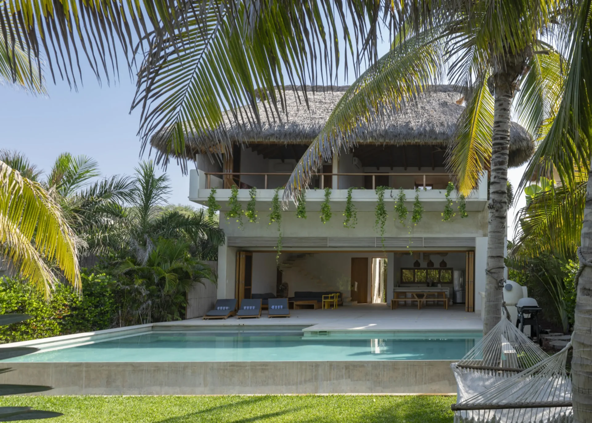Casa XEE - La Flia Beach House Luxury gallery 2