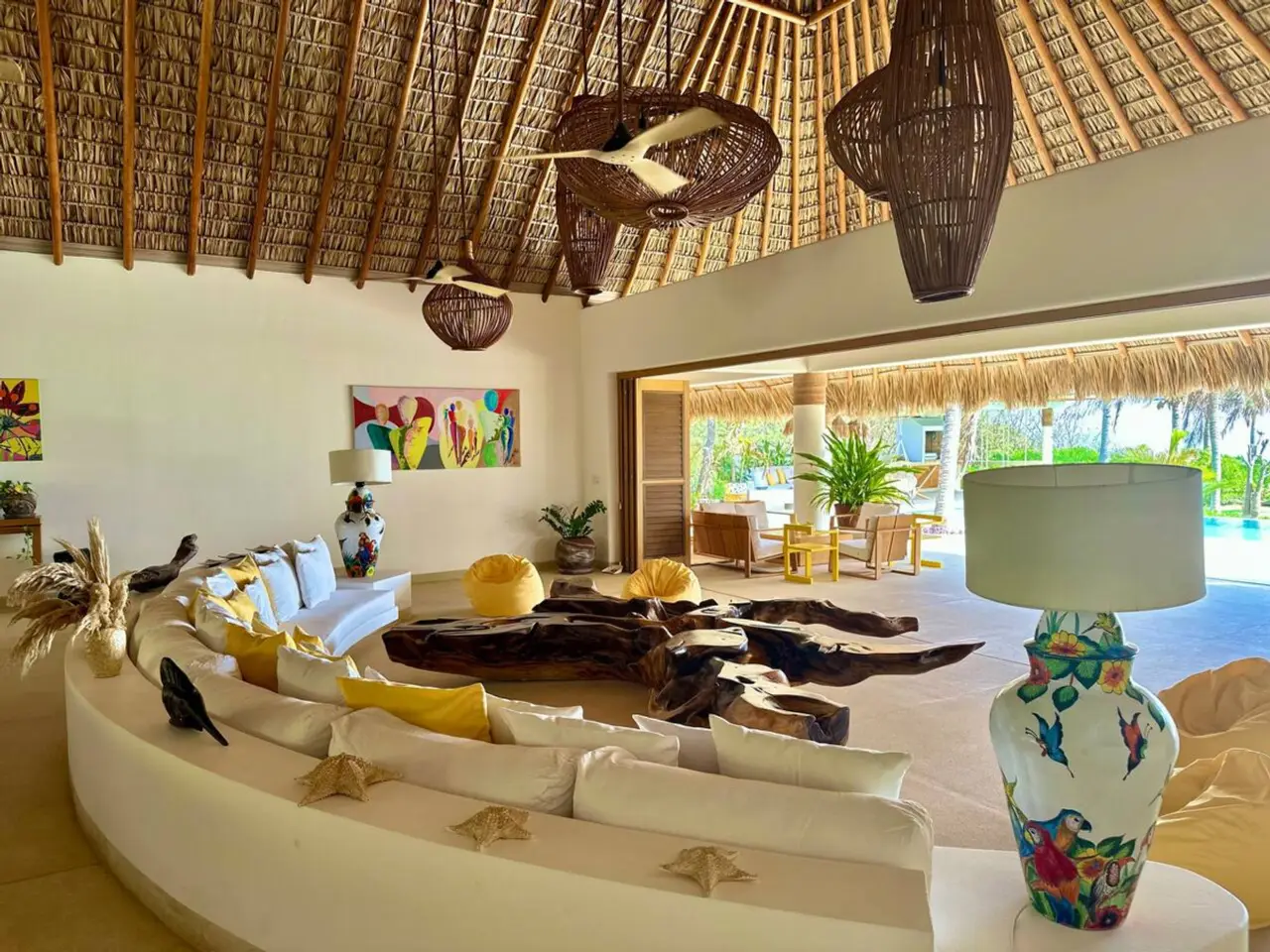 Casa Mona - Beachfront Luxury Villa gallery 11