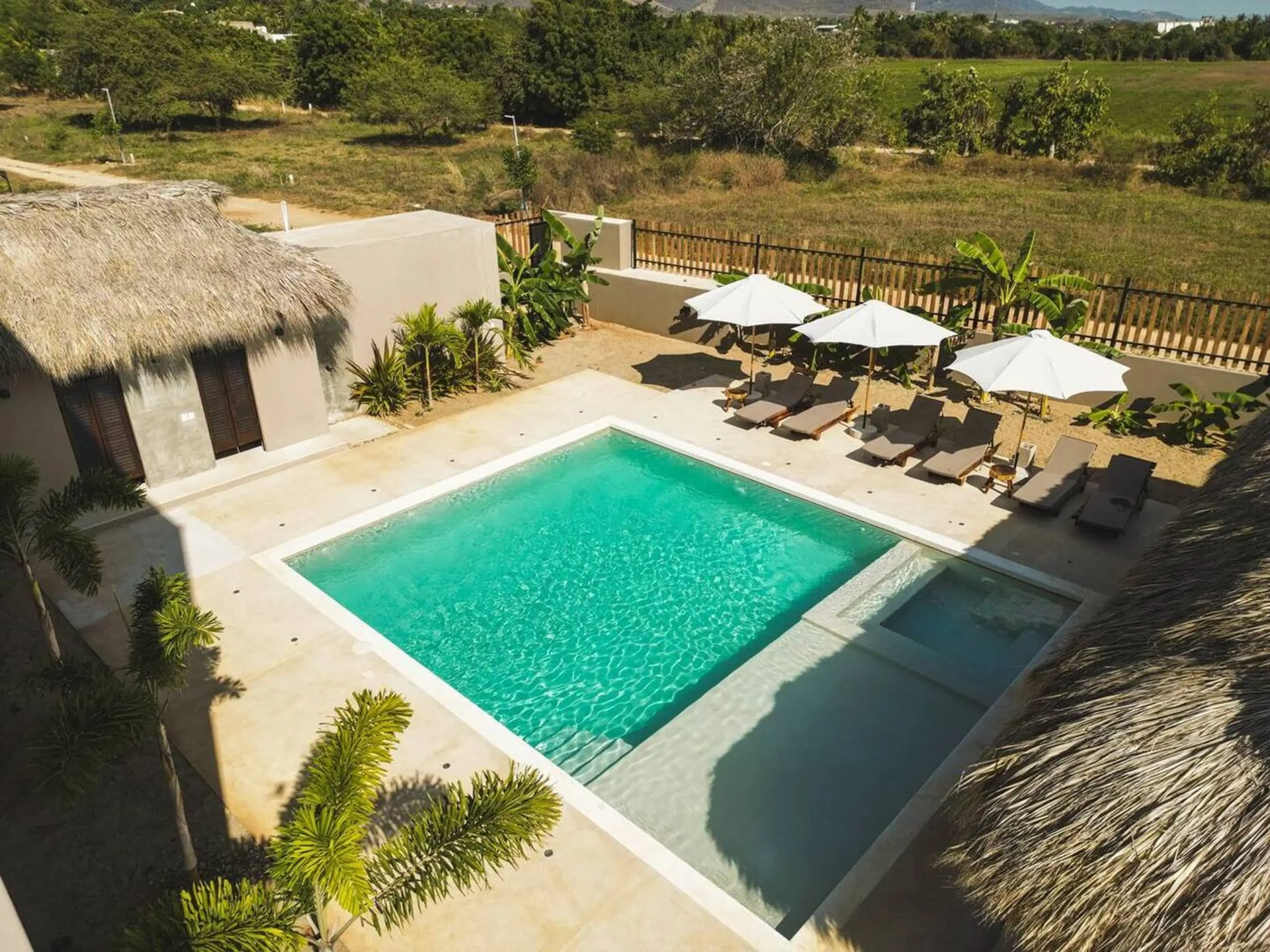 La Barra Resorts 4 | Luxury Apartment w/ Pool gallery 2