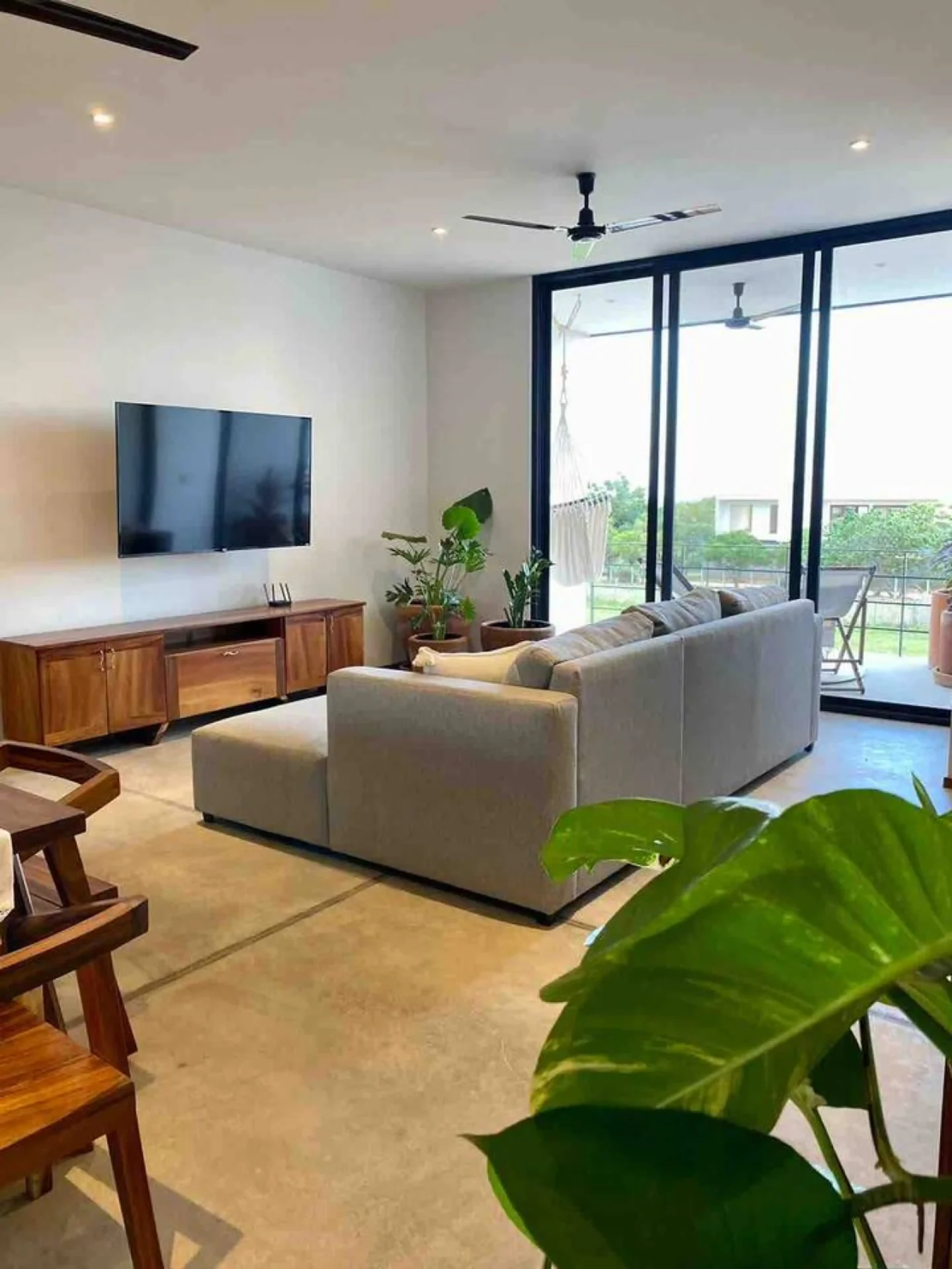 La Barra Resorts 6 | PH with Ocean View and Pool gallery 4