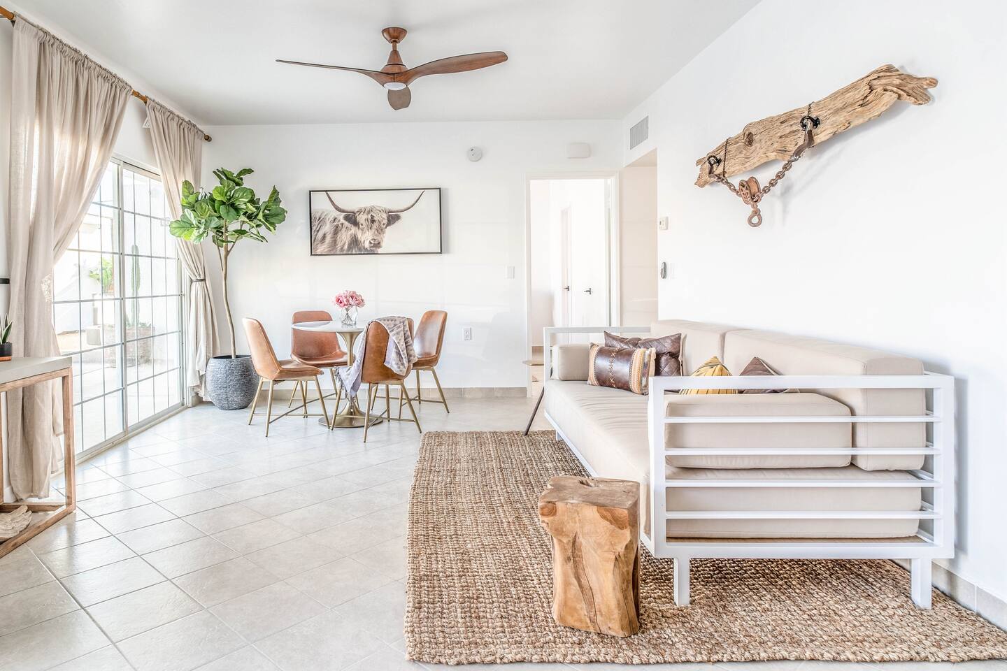Starlit Nights Getaway w/ Soaking Tub gallery 9