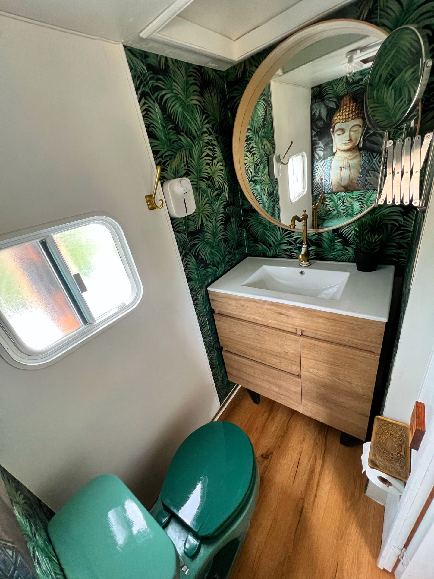 Narayana Caravan gallery 15