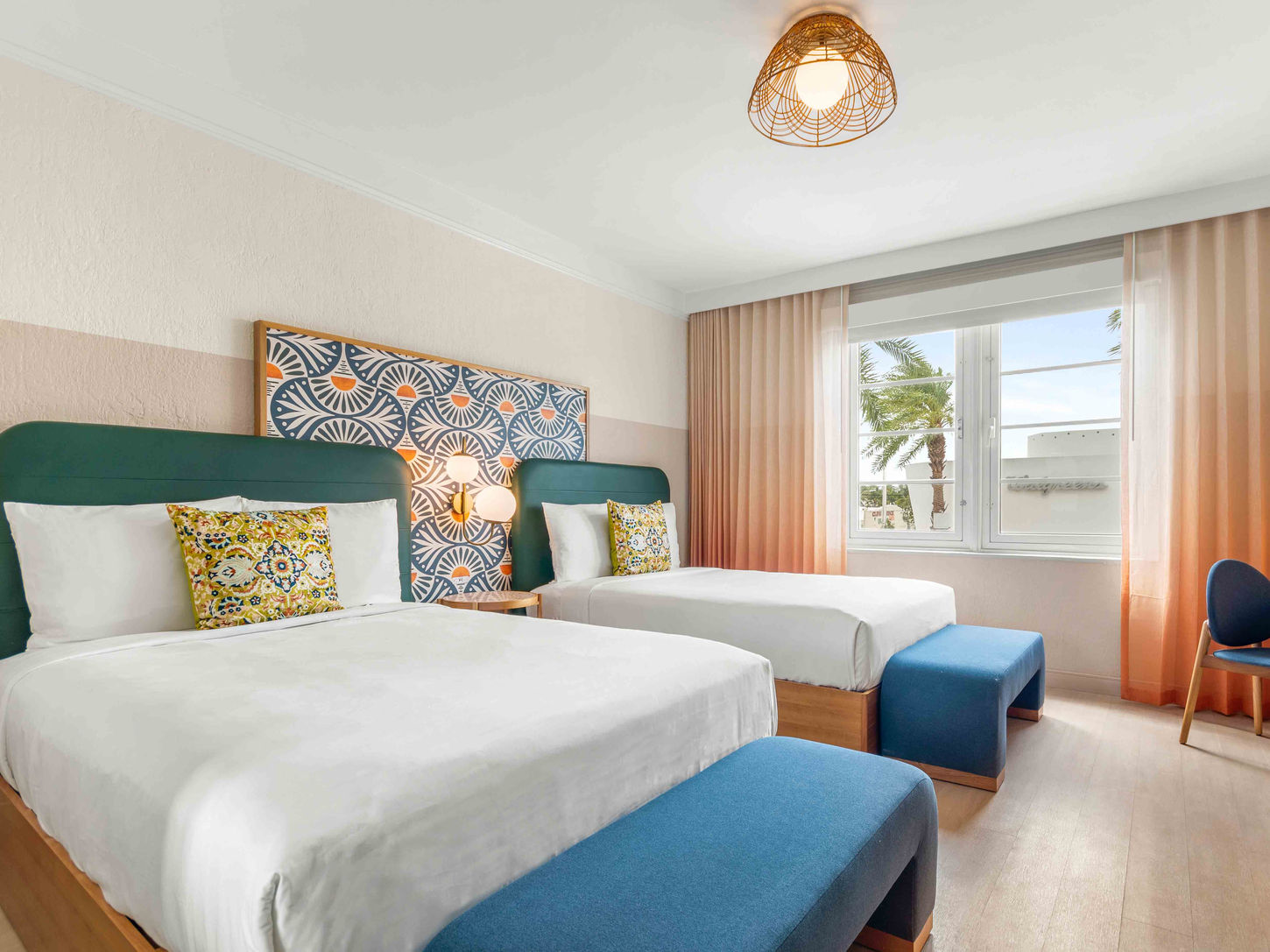 Beach Plaza Hotel gallery 13