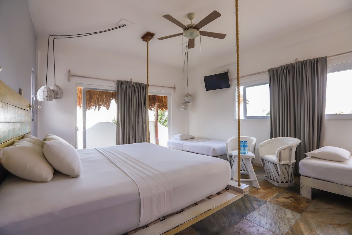 40 CAÑONES HOTEL gallery 2