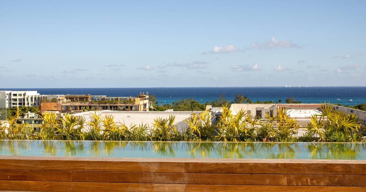 Paravian 704 2BR Condo Playa del Carmen gallery 1