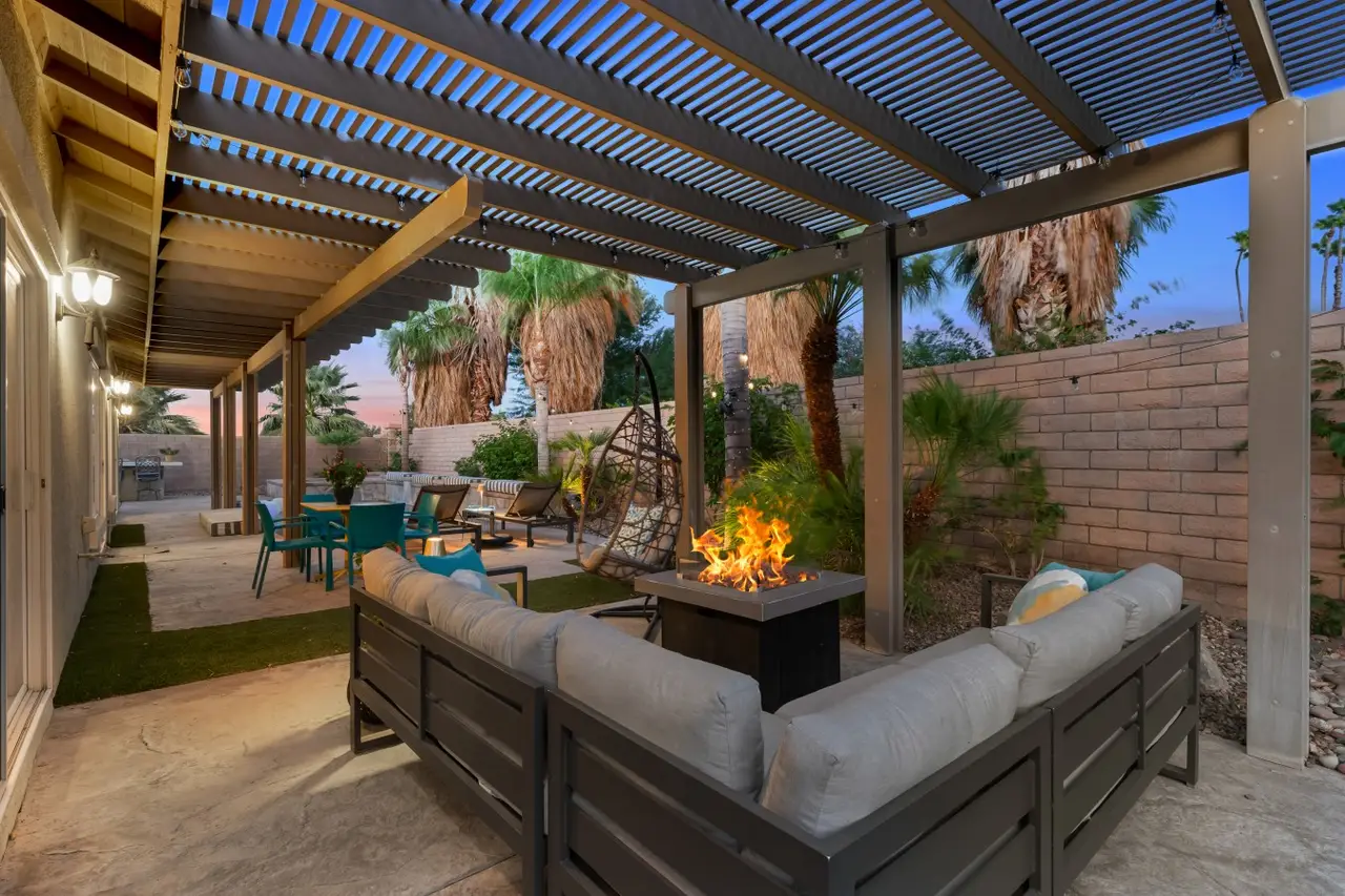Tropical Villa Palm Springs gallery 11