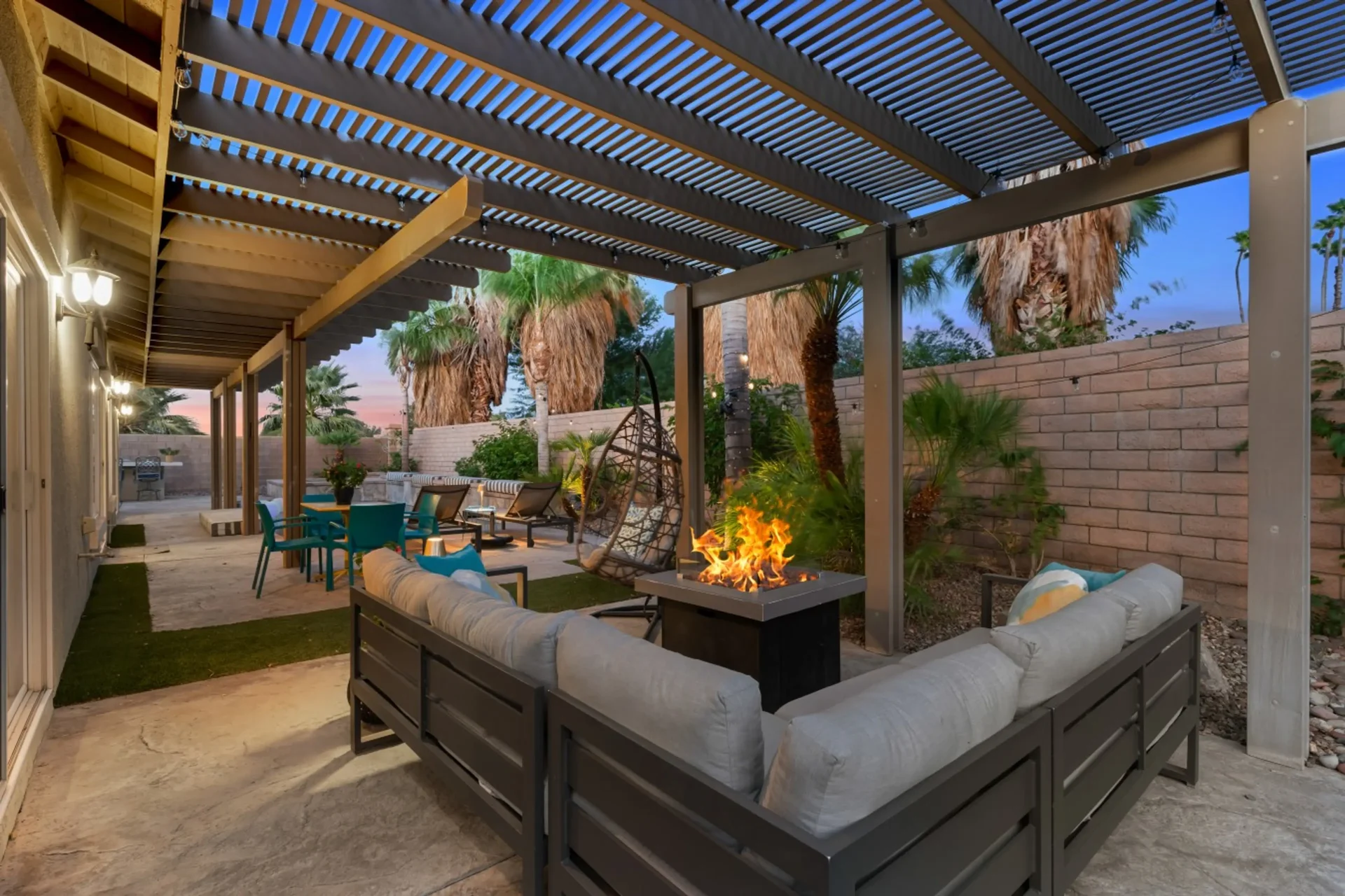 Tropical Villa Palm Springs gallery 6
