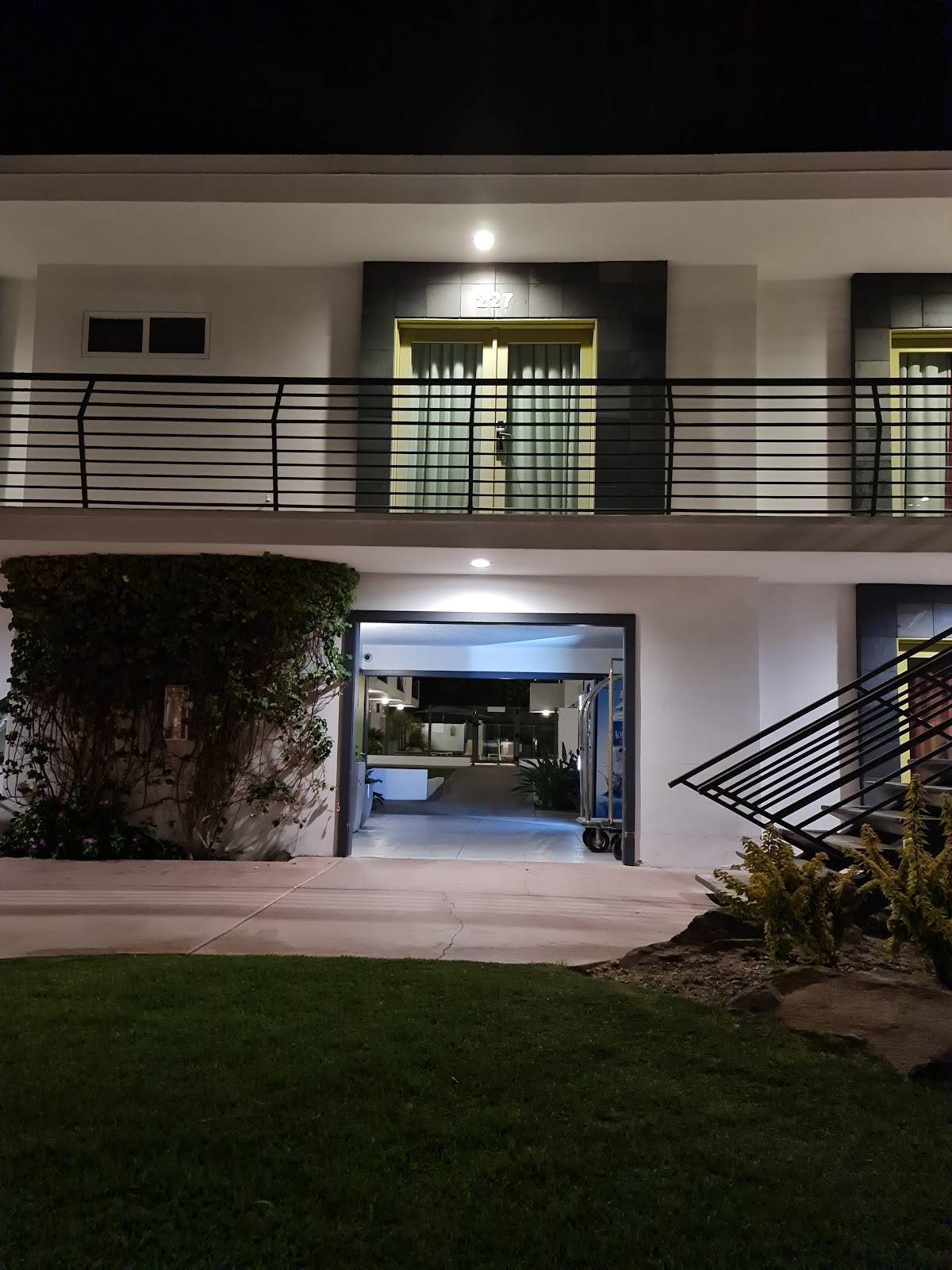 7 Springs Inn & Suites gallery 1