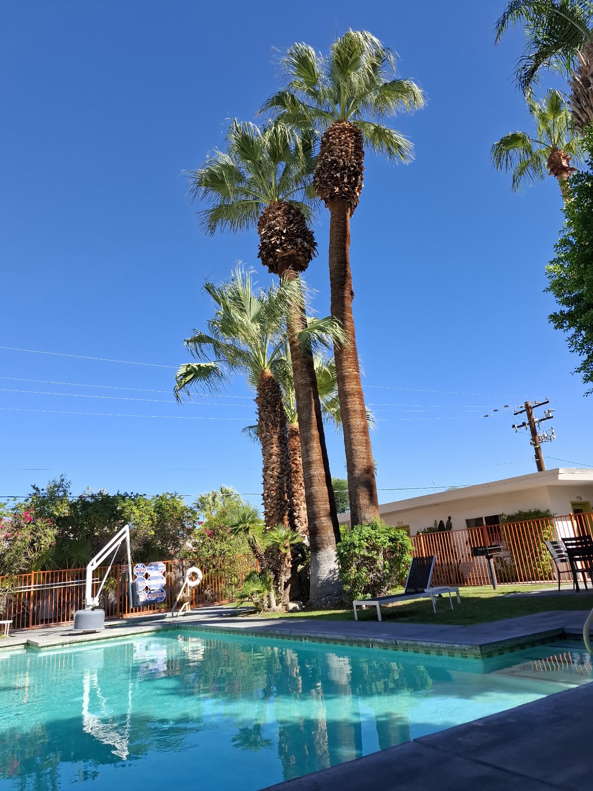 7 Springs Inn & Suites gallery 3