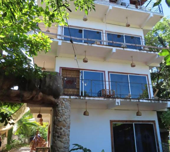 Hostal Axlan gallery 12