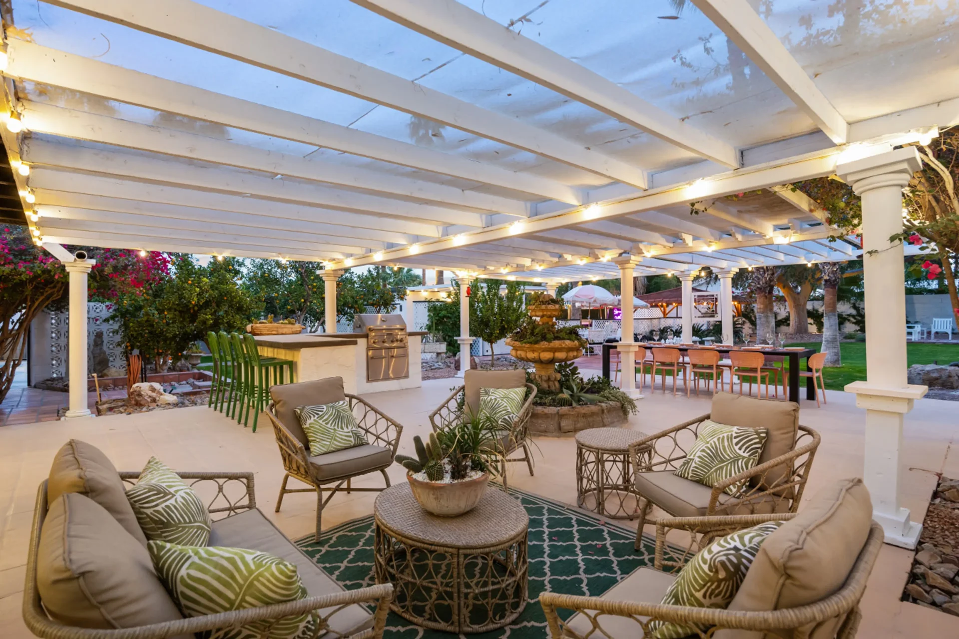 Villa Verde: Lush Spanish Estate, Glamorous Pool, EV Charger gallery 4