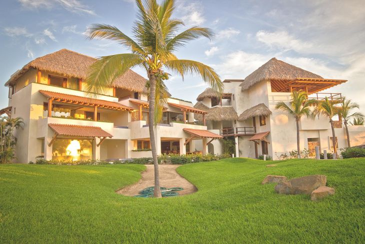 Luxury Villas Zihuatanejo gallery 13