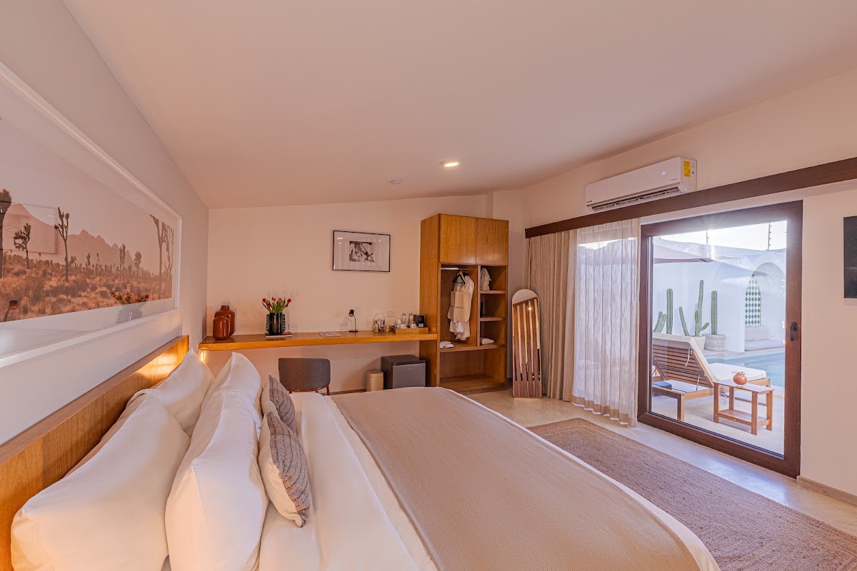 Abasolo Clubhouse gallery 2