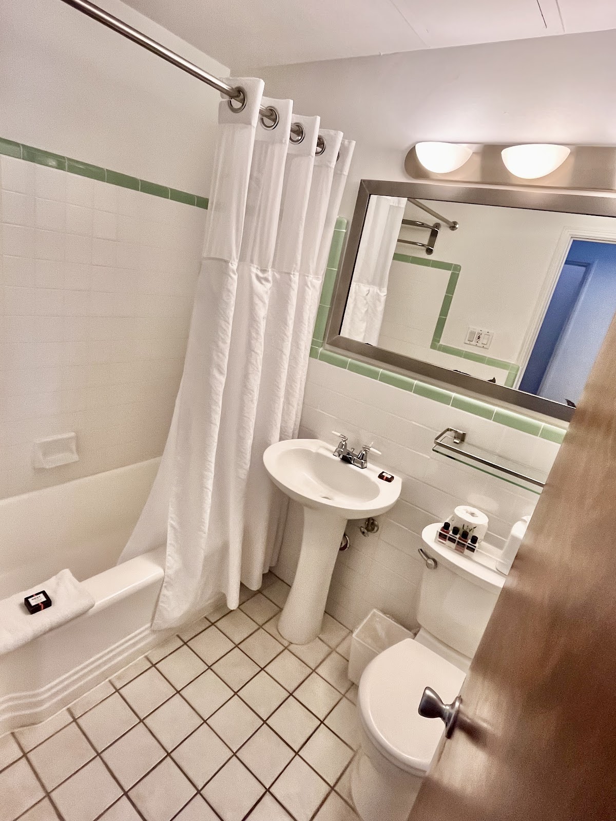 Avalon Hotel Miami gallery 3
