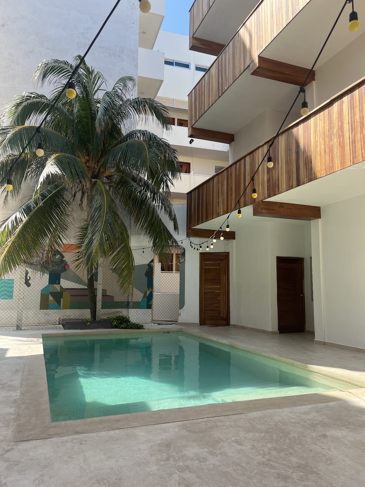 Balu - Hotel & Hostel gallery 1