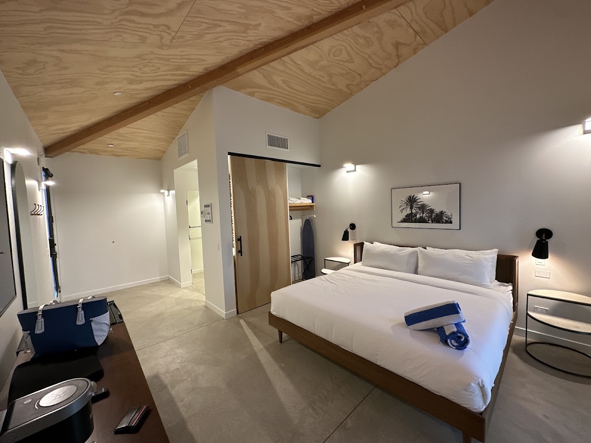 Blackhaus Hotel by AvantStay gallery 2