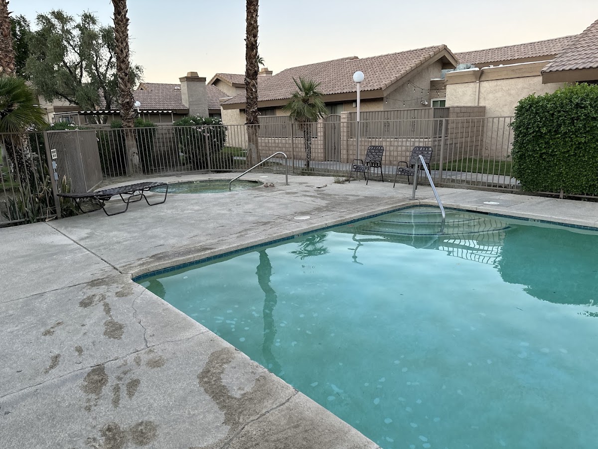 Candlewood Villas gallery 1