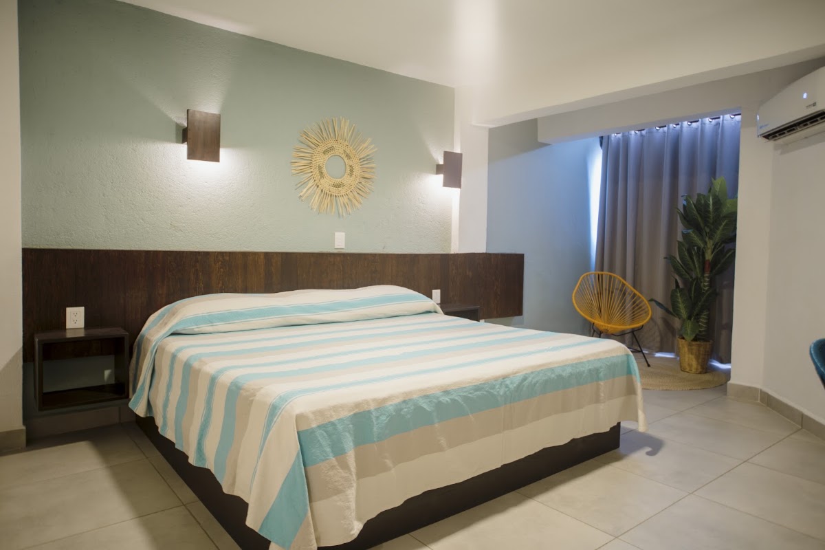 Capital O Hotel Camino Del Sol gallery 2