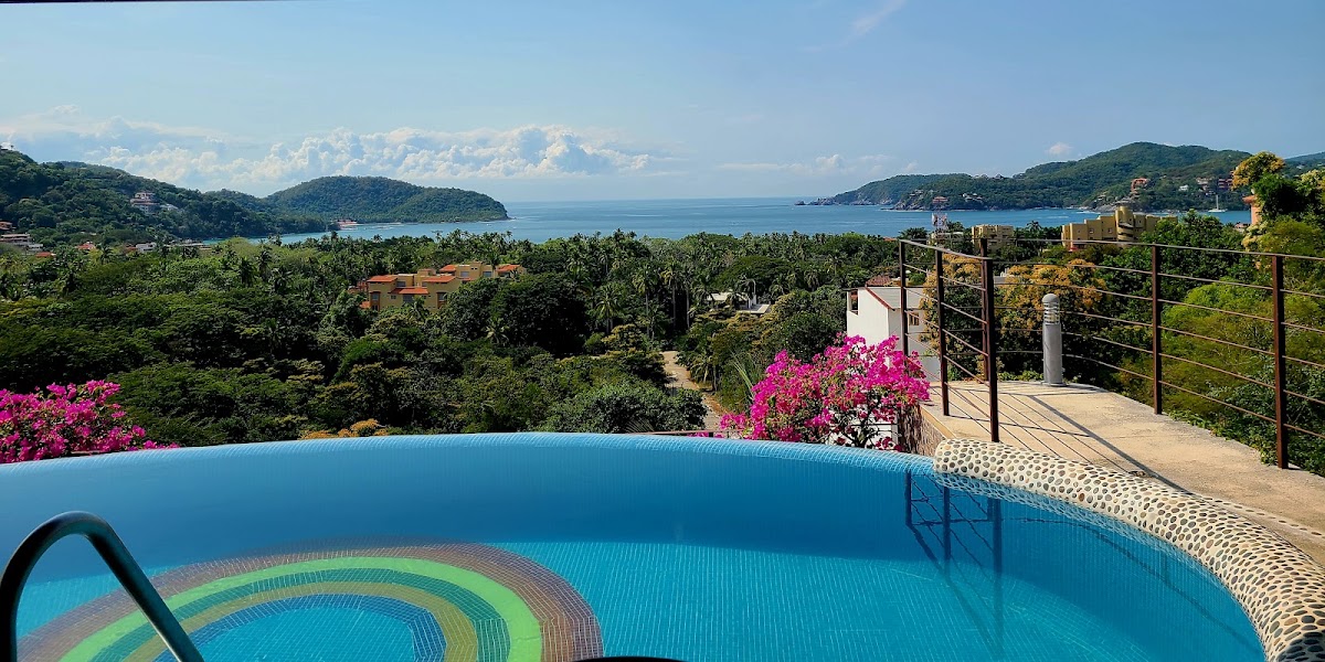 Casa Arcoiris Zihuatanejo gallery 3