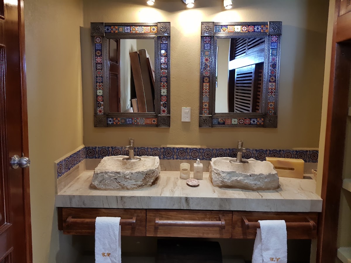 Casa Arcoiris Zihuatanejo gallery 4