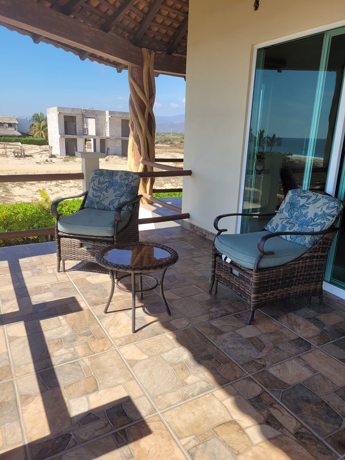 Casa Colores Beach House gallery 8