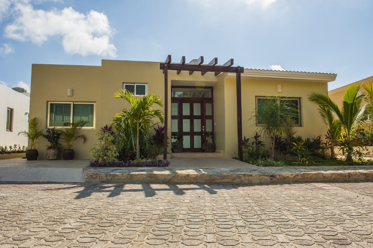 Casa Mayette gallery 1