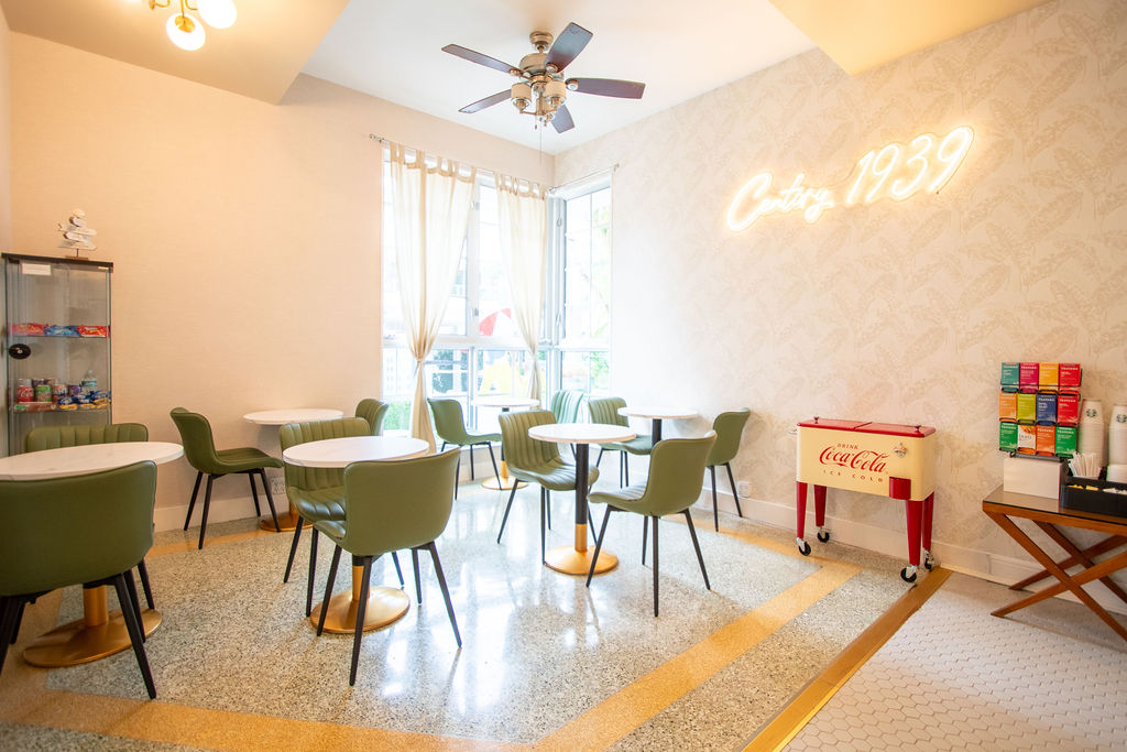 Century Hotel gallery 7