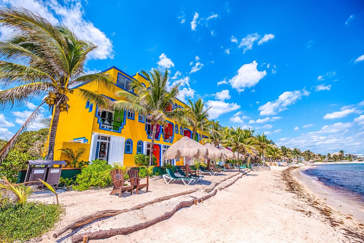 Del Sol Beachfront Condos and Hotel gallery 1