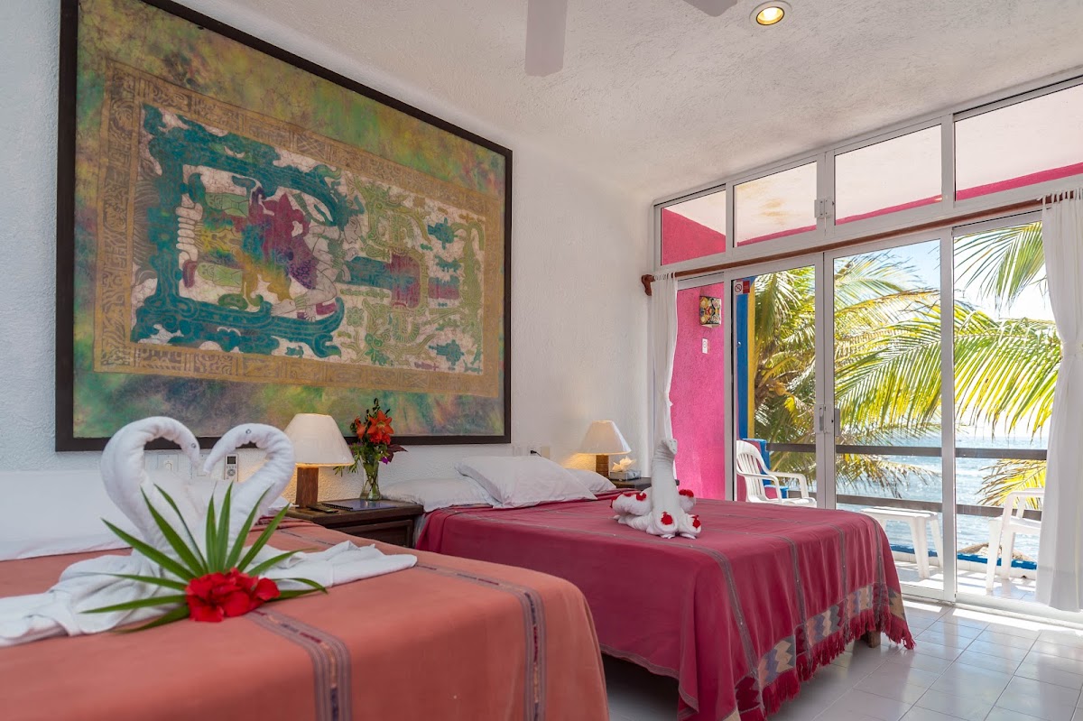 Del Sol Beachfront Condos and Hotel gallery 7
