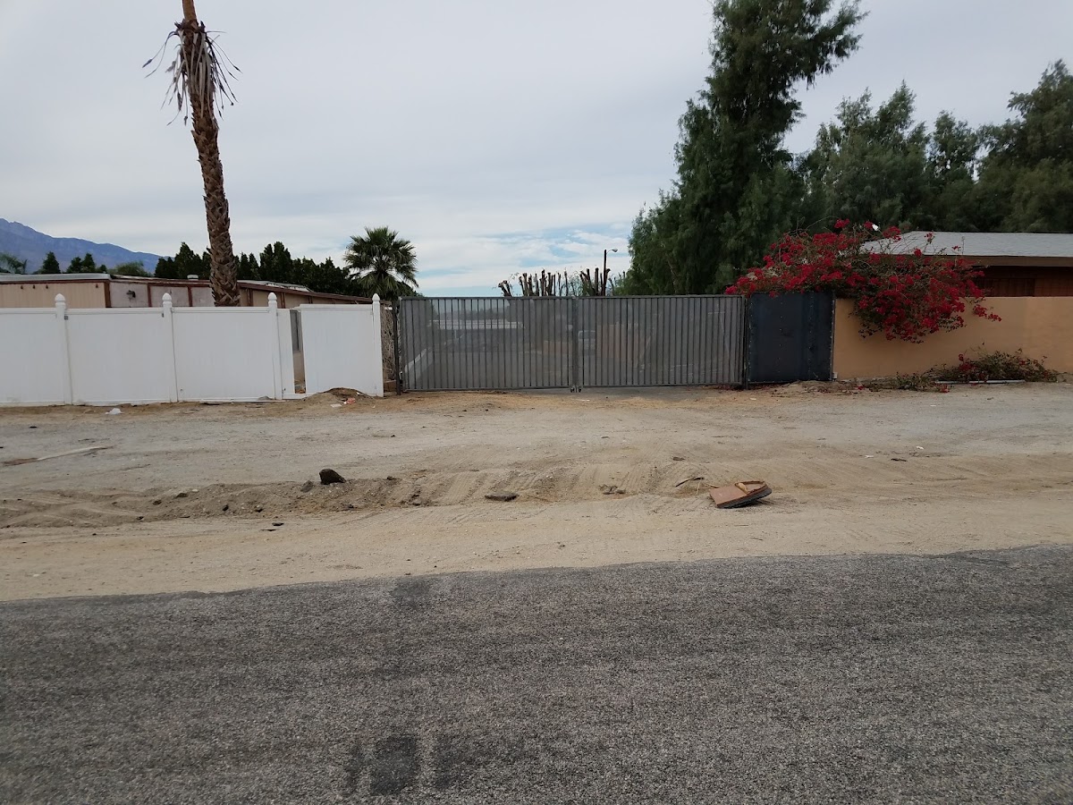 Desert Oasis Mobile Home & RV Resort gallery 4
