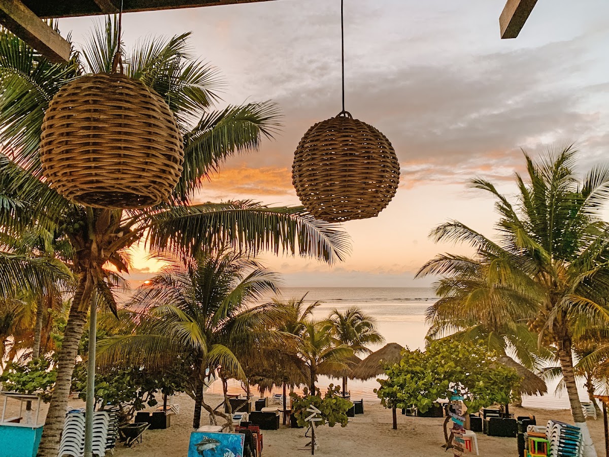El Fuerte Beach Resort gallery 1