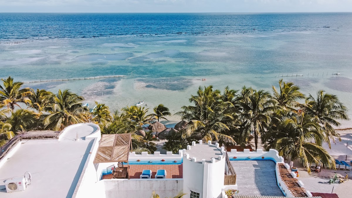 El Fuerte Beach Resort gallery 3