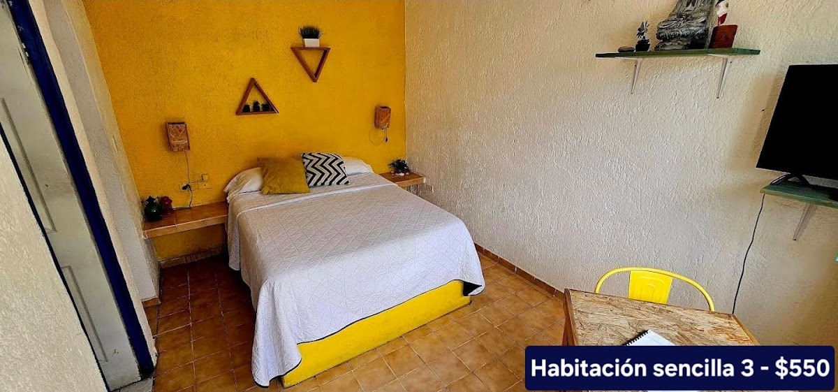 El Hotelito La Paz gallery 2