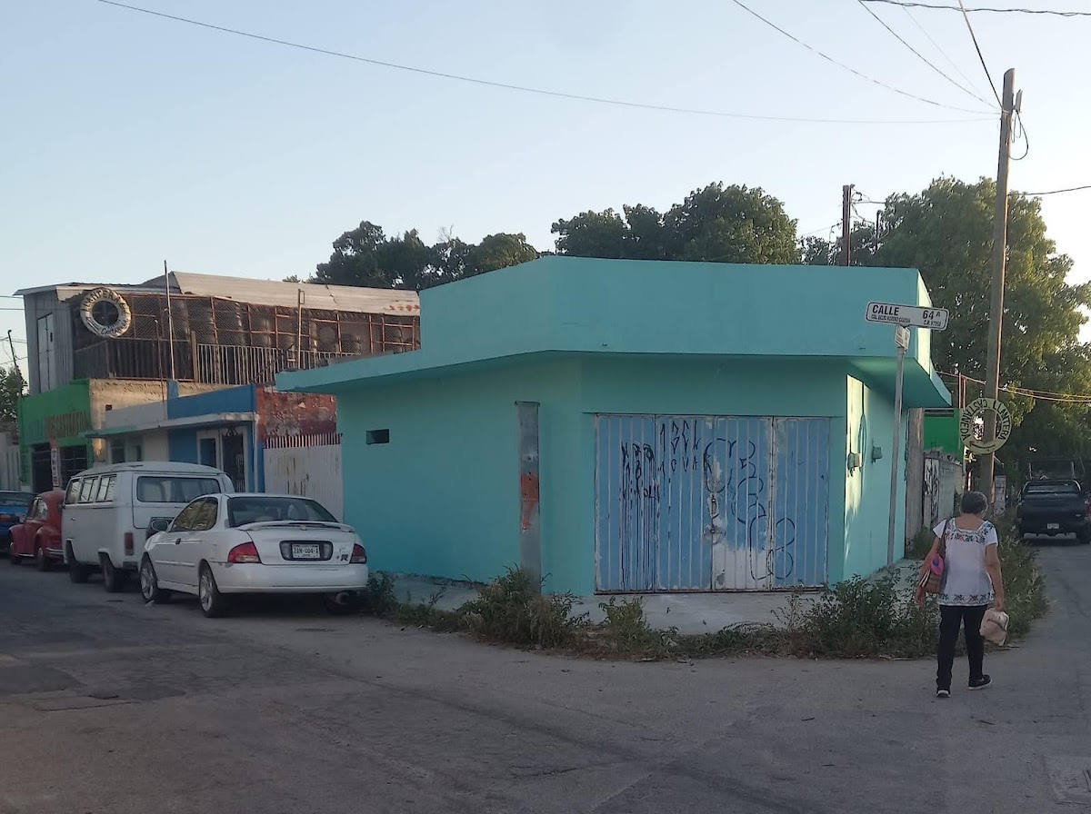 Esquina Airely gallery 1