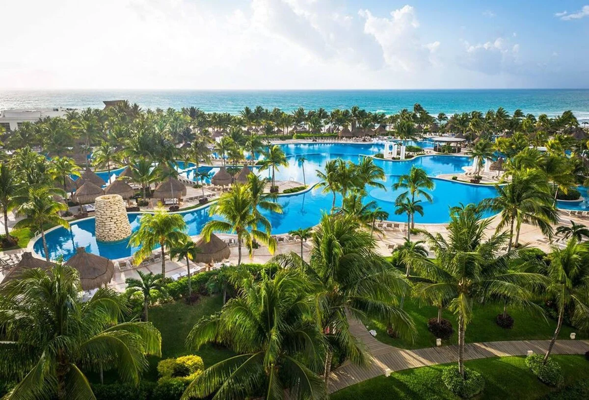 1BD Grand Luxxe: Ocean View, Pool & Beach Resort gallery 1