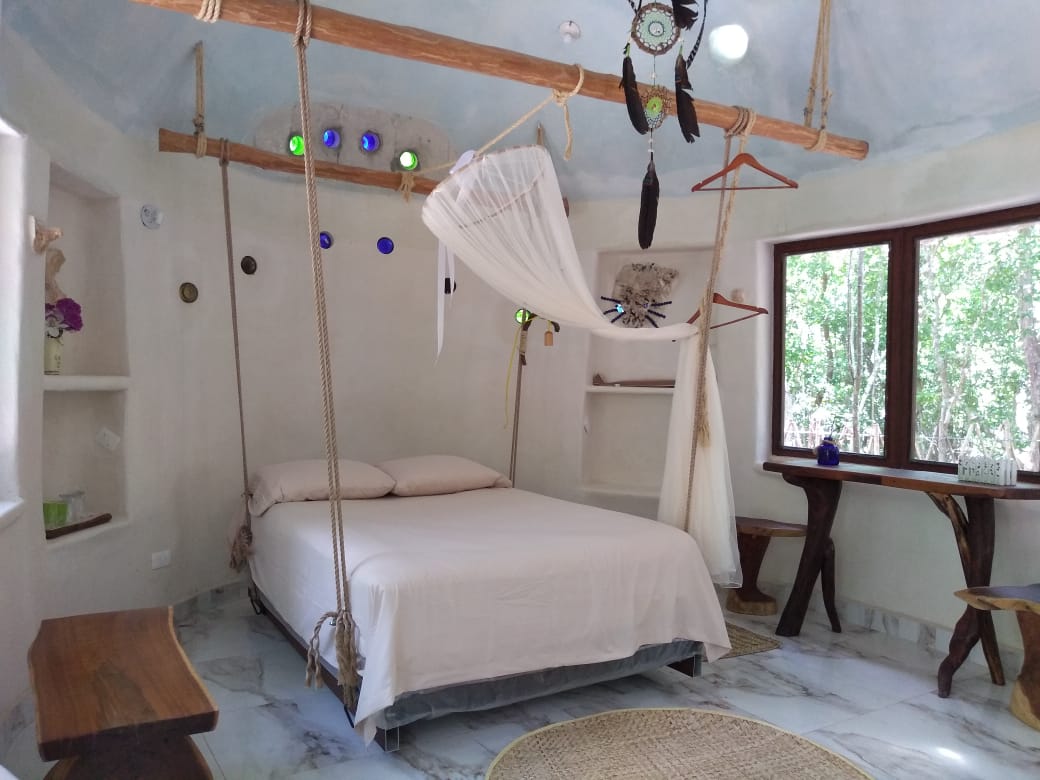 Glamp Aak Eco-friendly jungle retreat gallery 9