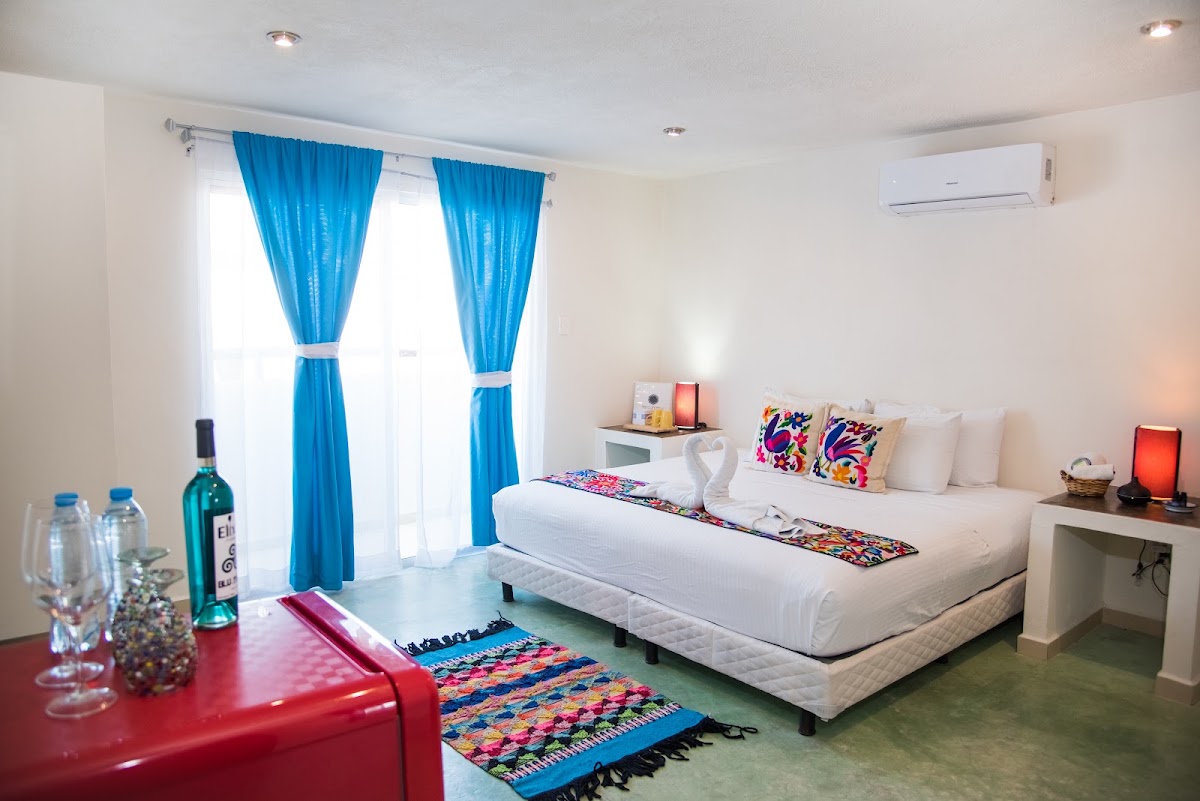Hidalgo Boutique Rooms gallery 3