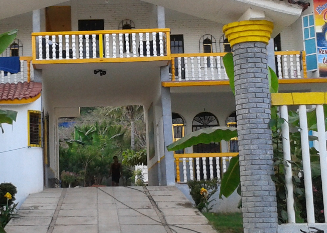 Hostal California Colotepec gallery 2