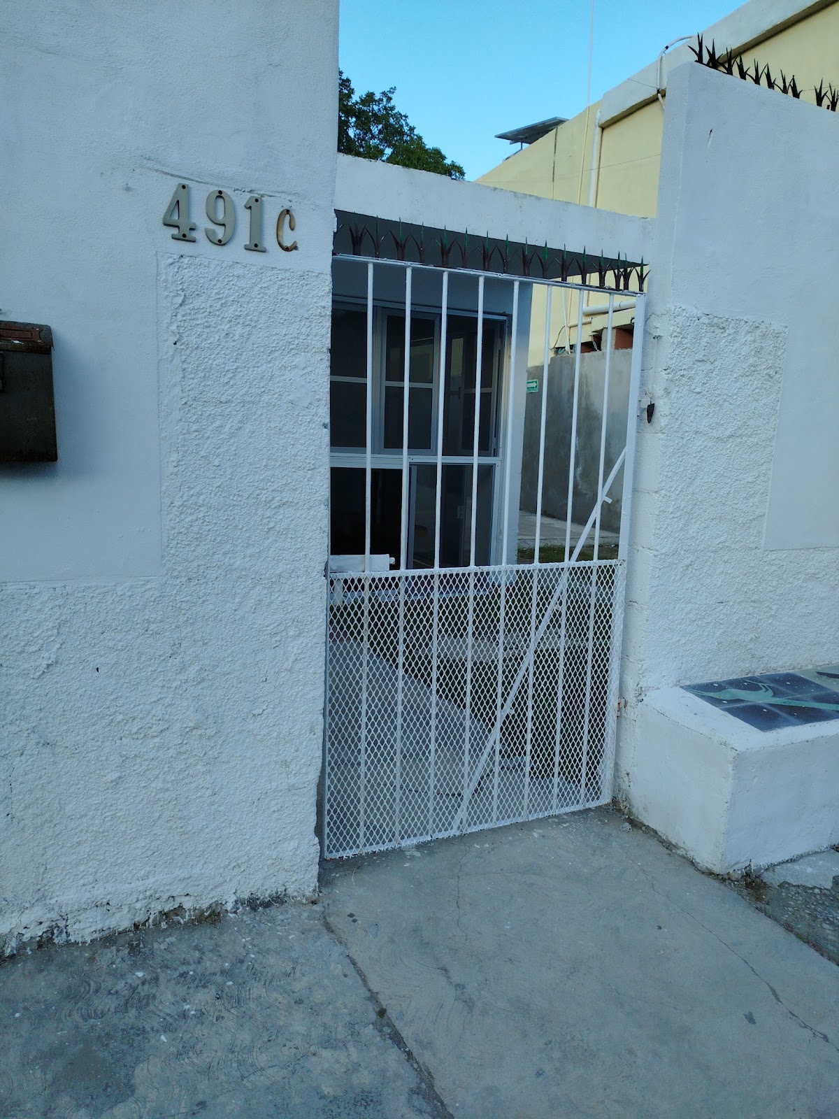 Hostal Xooch gallery 1
