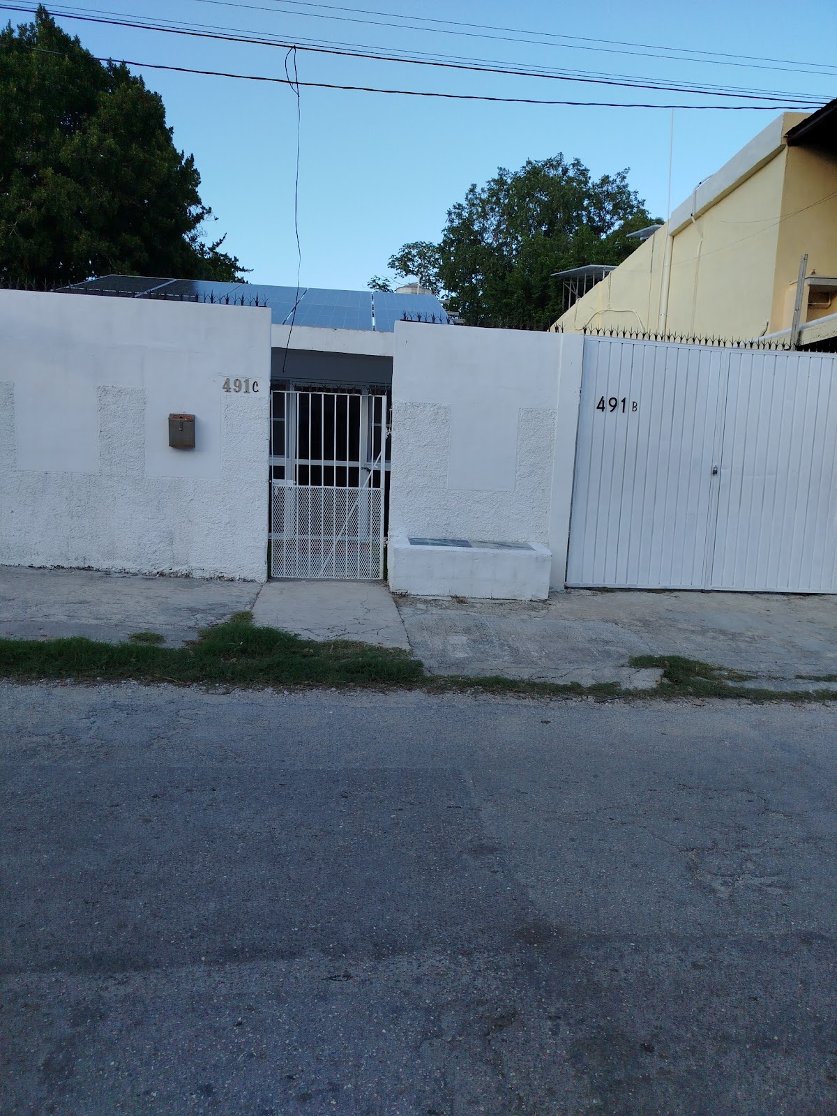 Hostal Xooch gallery 3