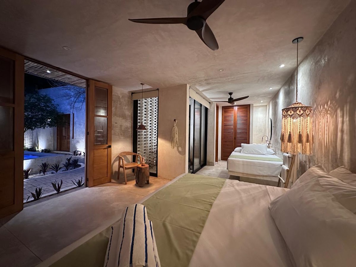 Hotel Alma Peregrina gallery 2