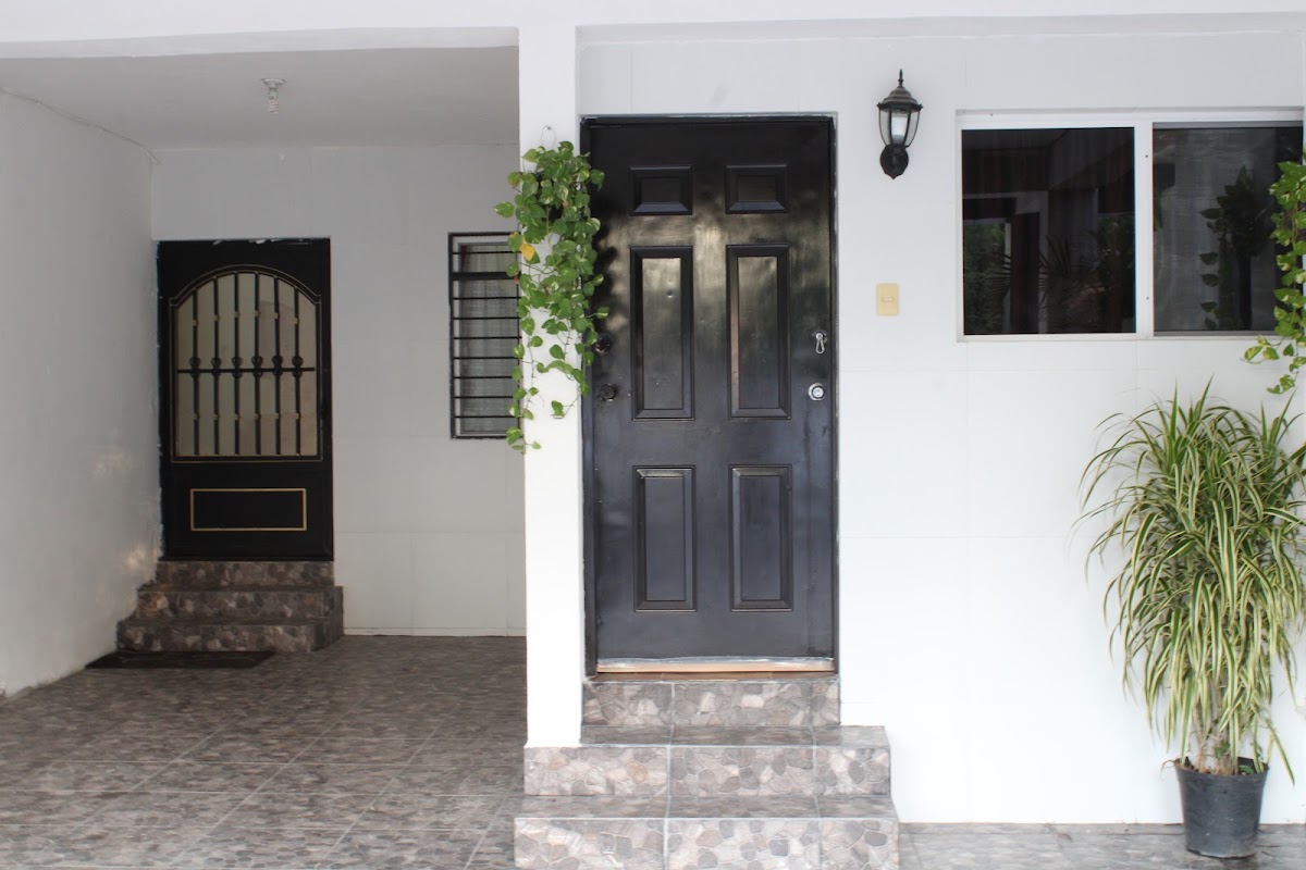 Hotel Alondra gallery 1