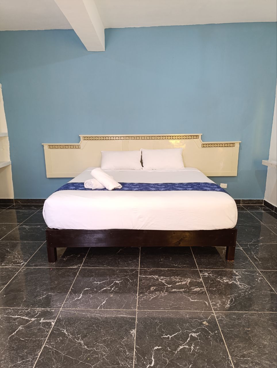 Hotel Alondra gallery 6