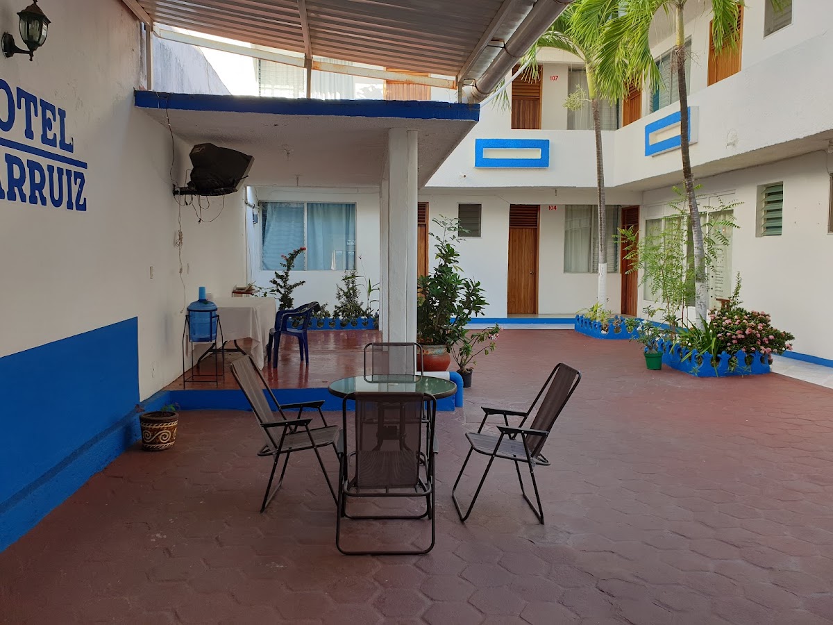 Hotel Carruiz gallery 3