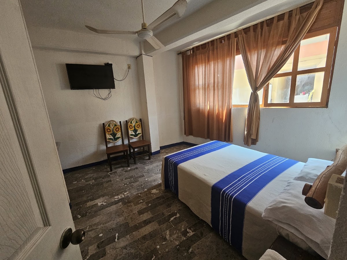 Hotel Corona Zihua gallery 2