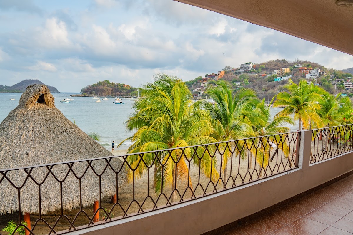 Hotel Del Pescador Beachfront gallery 1