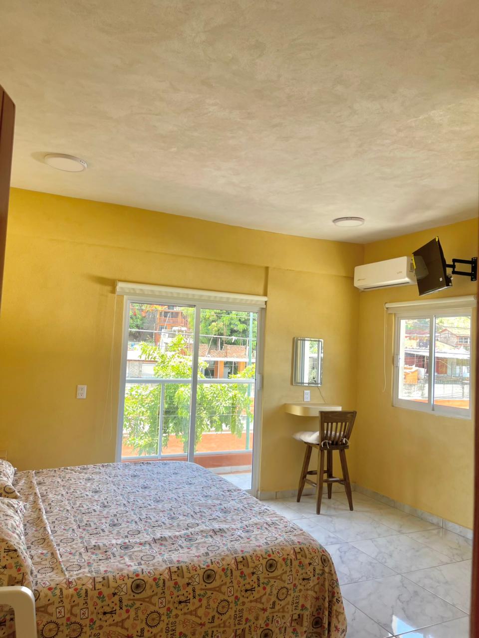 HOTEL E zihuatanejo gallery 3